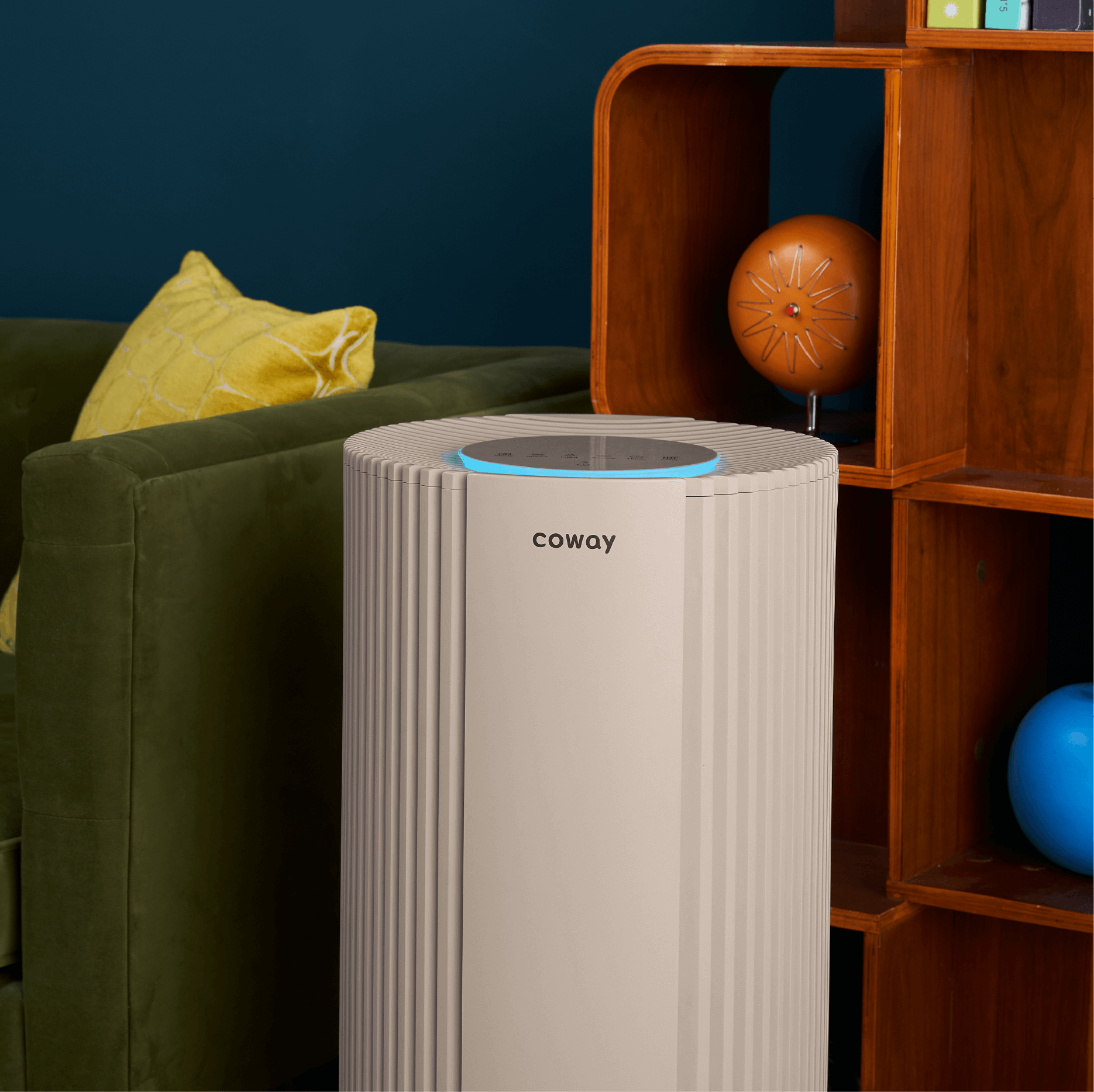 Storm 2 air purifier with copper HEPA filter on the floor - Coway Malaysia