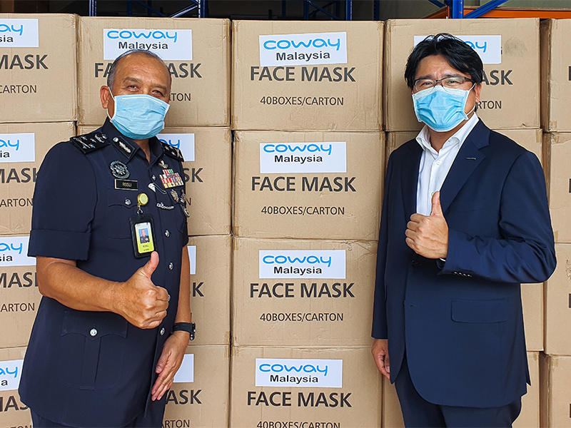 Coway Malaysia - Donated 100,000 masks to Royal Malaysia Police (PDRM)